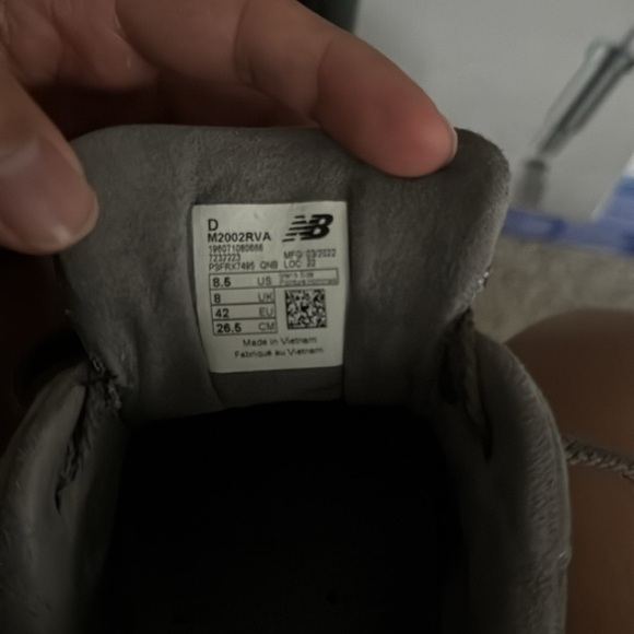 New Balance 2002r - (Castle) - Men’s 8.5 - Picture 5 of 5